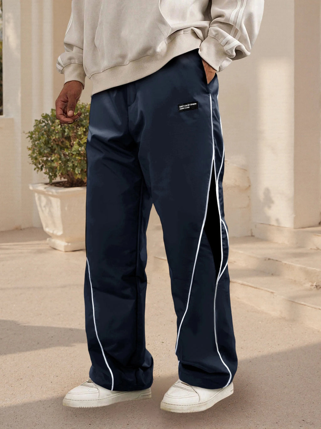 Men's Patchwork Wide Leg Pants Fashionable Casual Contrast Color Loose Sewing Elastic Waist Pants - ALMASTRONG