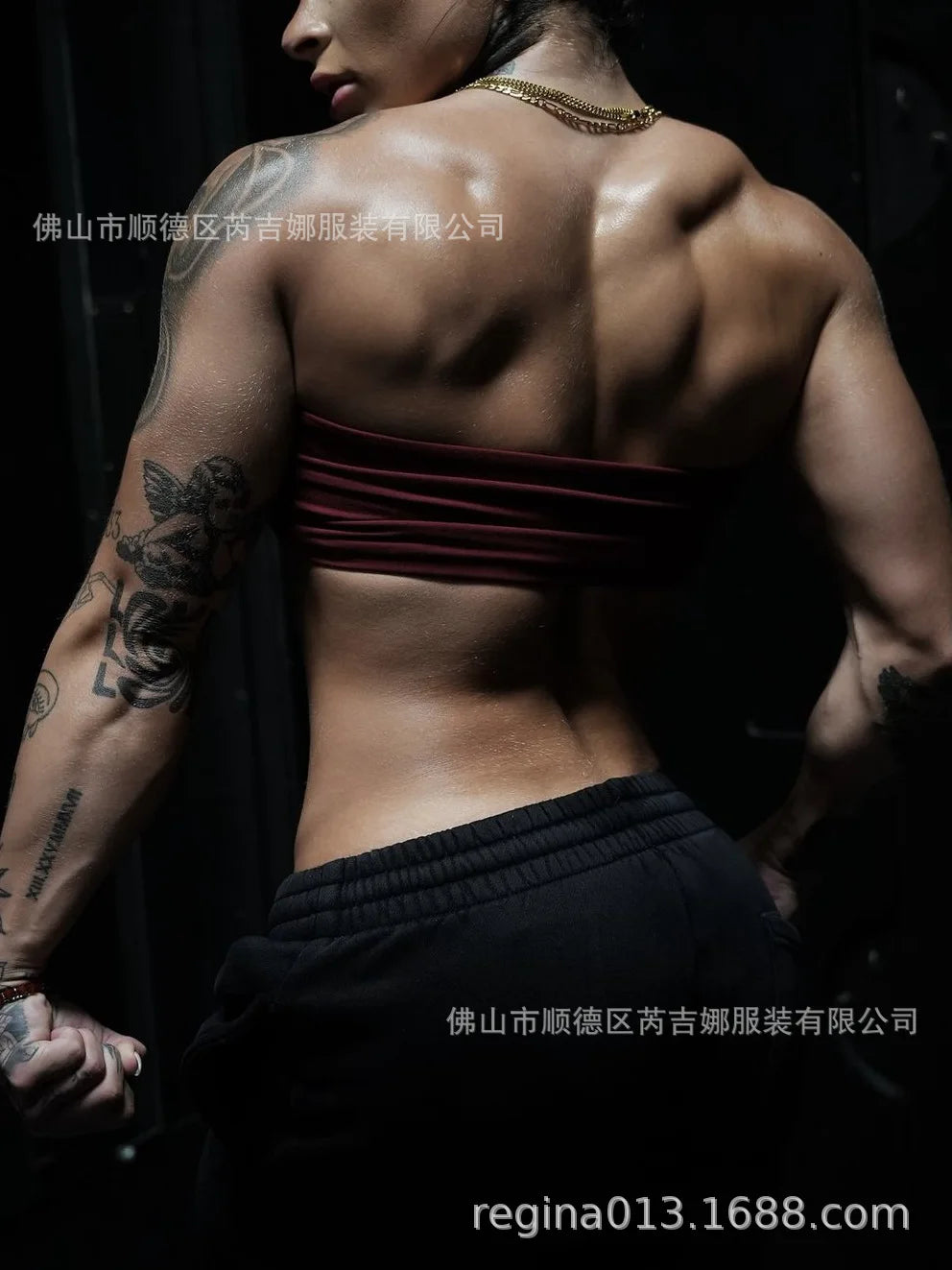 ALMASTRONG women's fitness yoga tube top underwear with non-slip strip and shock-proof sports bra, designed for active support and comfort.