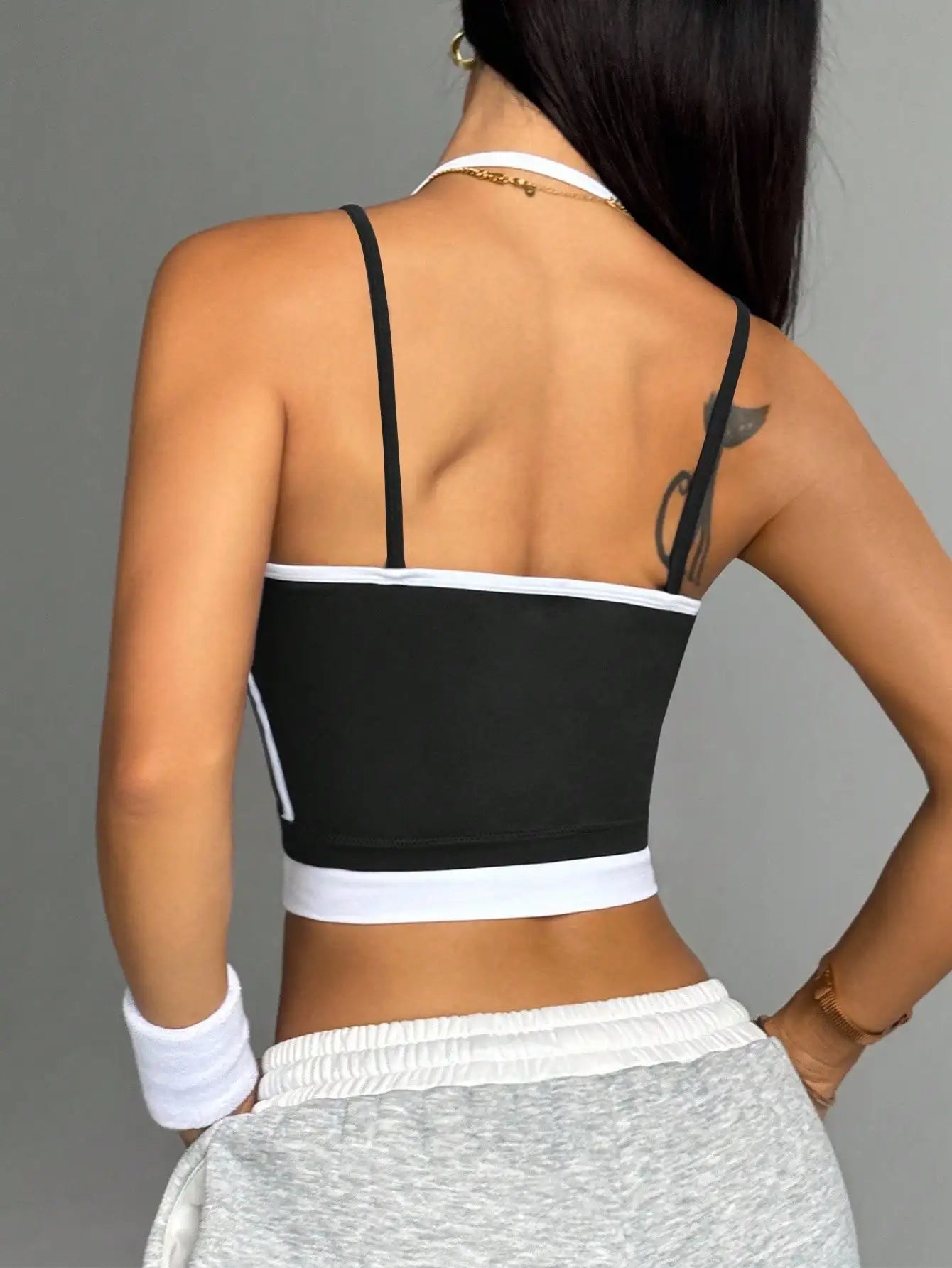 ALMASTRONG Sports  top